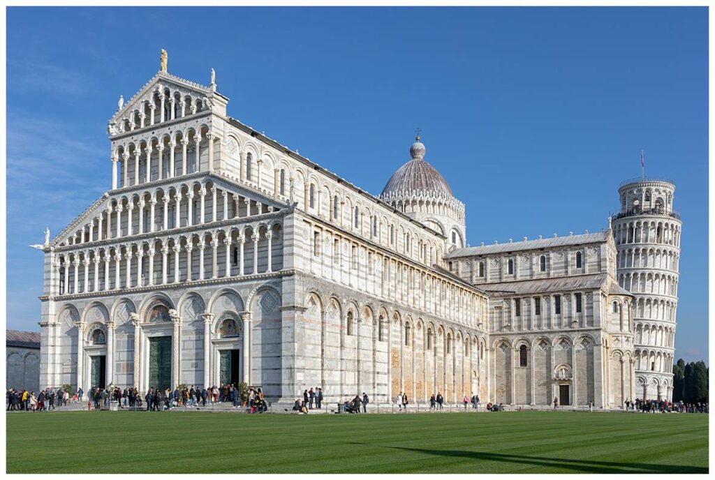 Journey of Doing - Pisa monuments