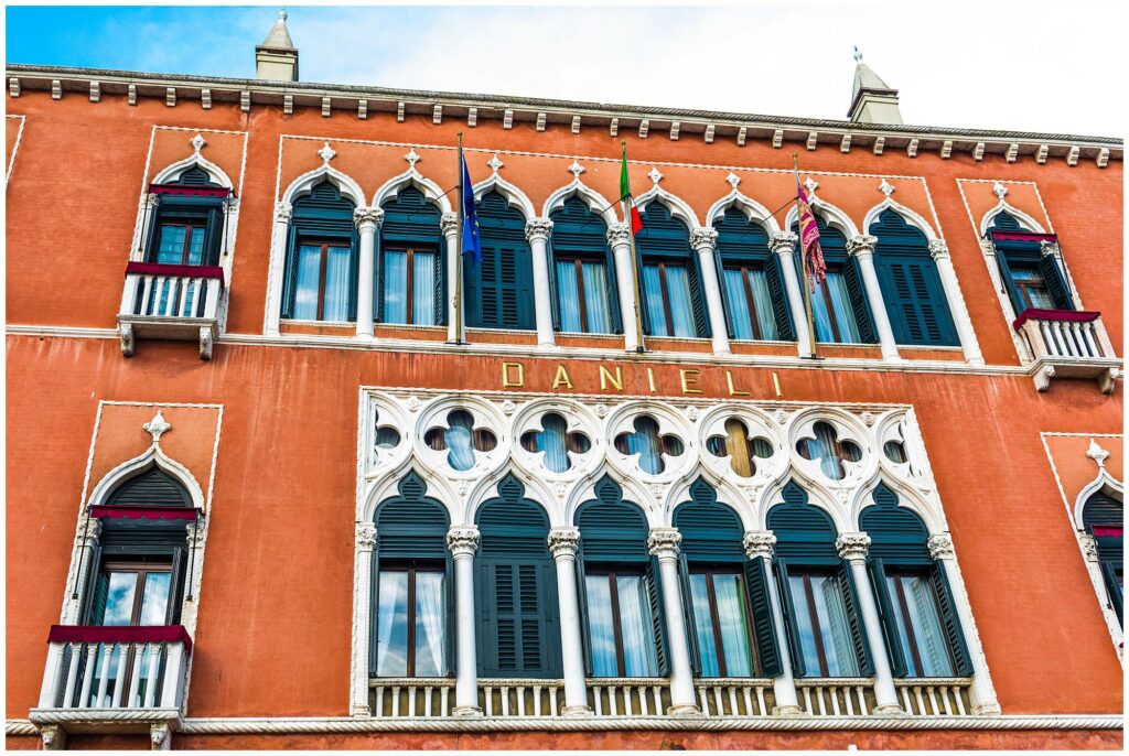 Journey of Doing - NON-SPONSORED: Click here for a review of our stay at the Hotel Danieli in Venice, a  place to enjoy the history and beauty of Venice!