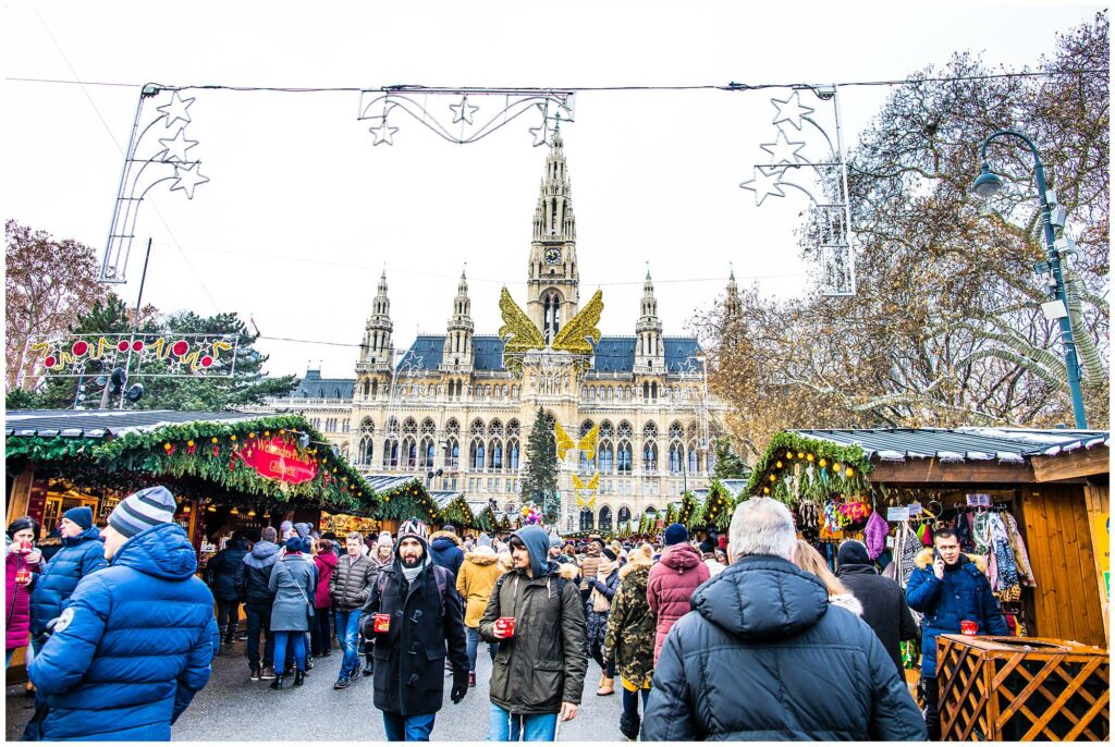 hotels near Vienna Christmas markets