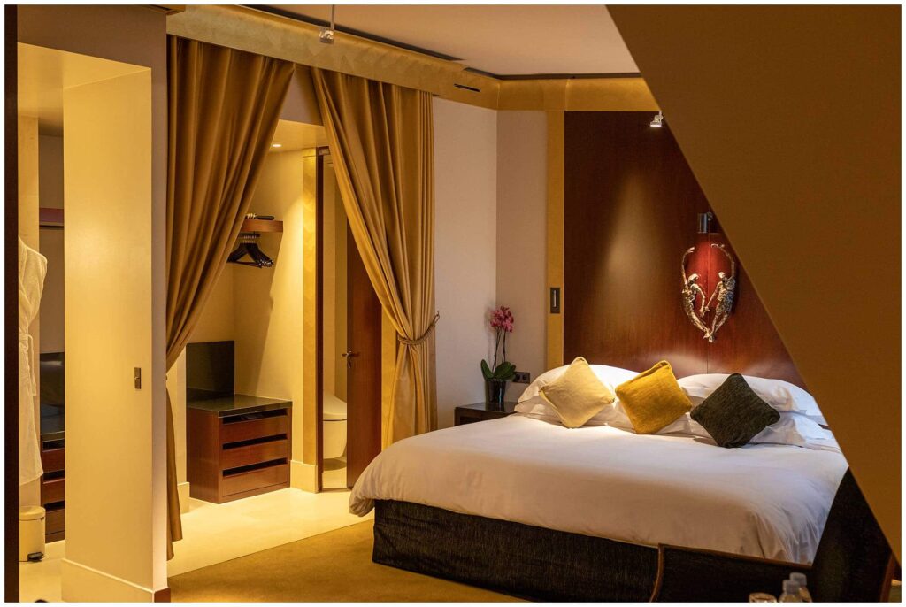 Journey of Doing - Park Hyatt Paris luxury hotel review