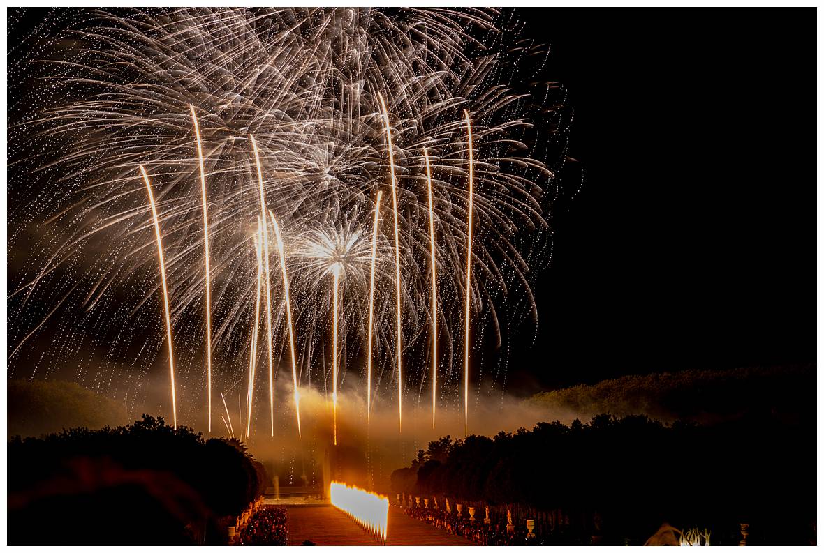 Journey of Doing - Versailles fountains and fireworks review 