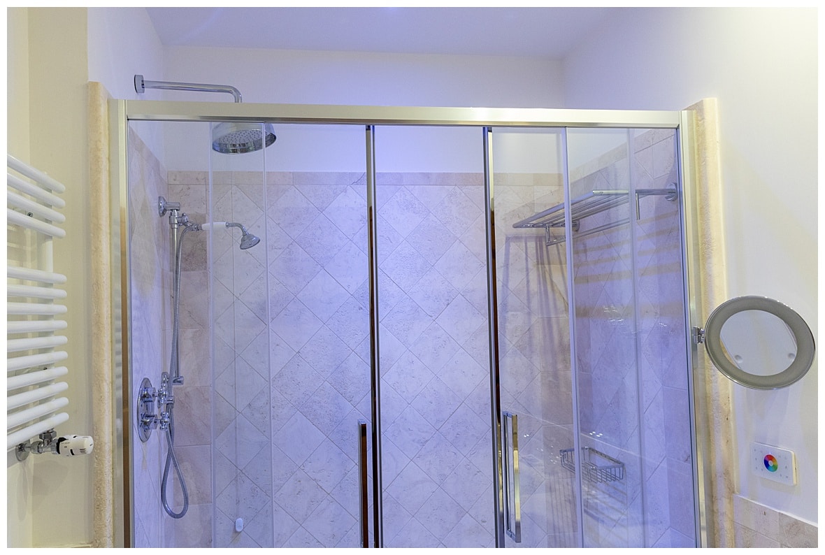 Bathroom at the Monastero di Cortona Hotel and Spa - Room 104