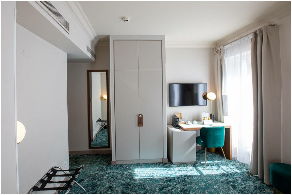 Journey of Doing - Hotel Le Tourville Paris executive room review