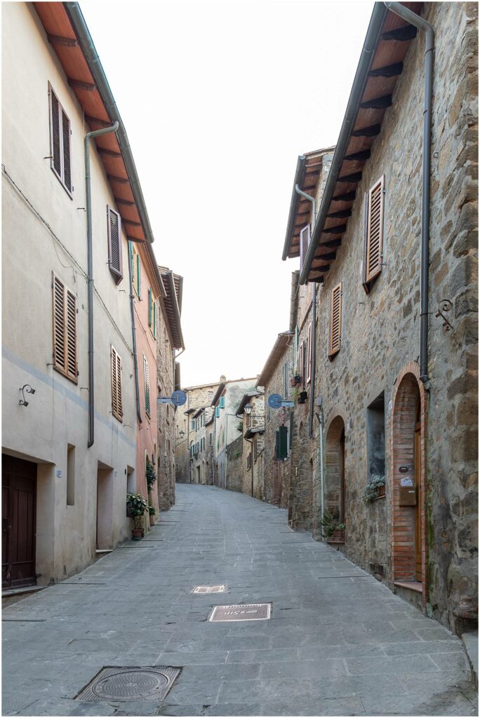 Journey of Doing - where to stay in Montalcino Italy